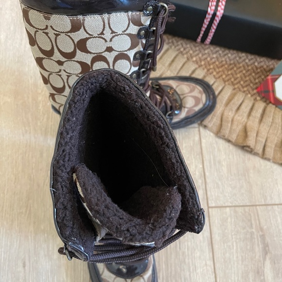 COACH Winter Boots ❄️ - Picture 6 of 7